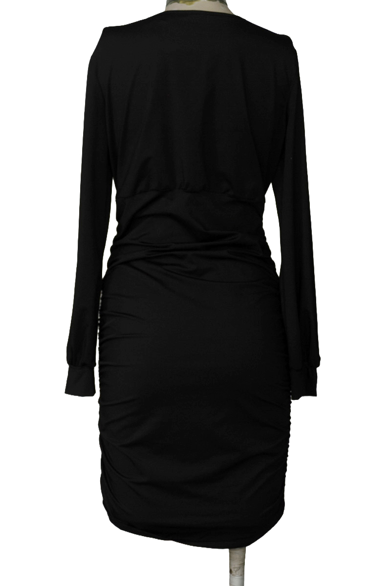 Vestido / Enterizo color Negro - Closeando