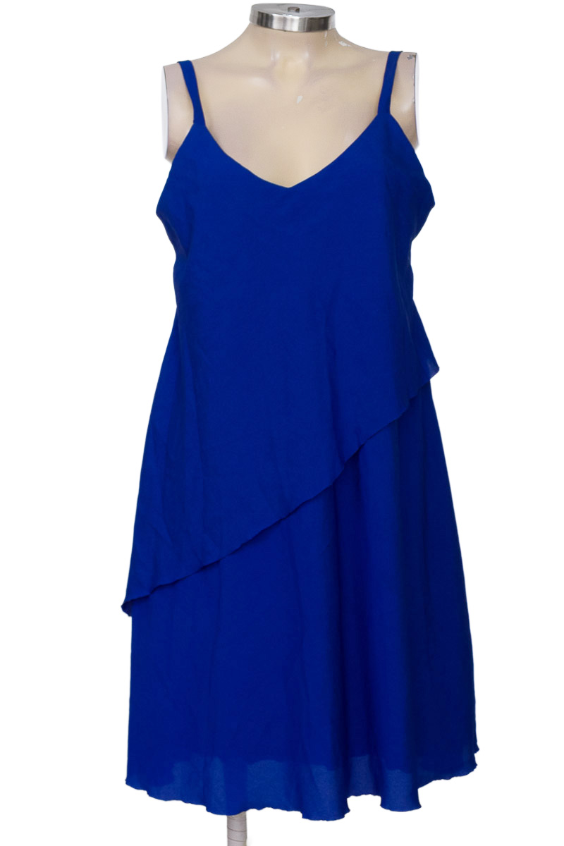 Vestido / Enterizo color Azul - Closeando