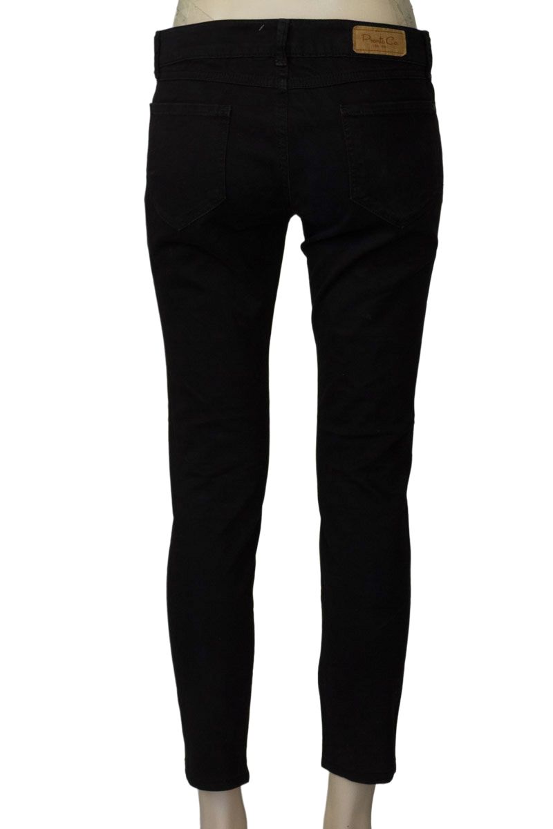 Pantalones color Negro - Pronto
