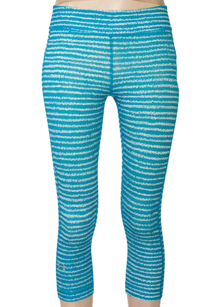 Ropa Deportiva / Salida de Baño color Azul - Under Armour