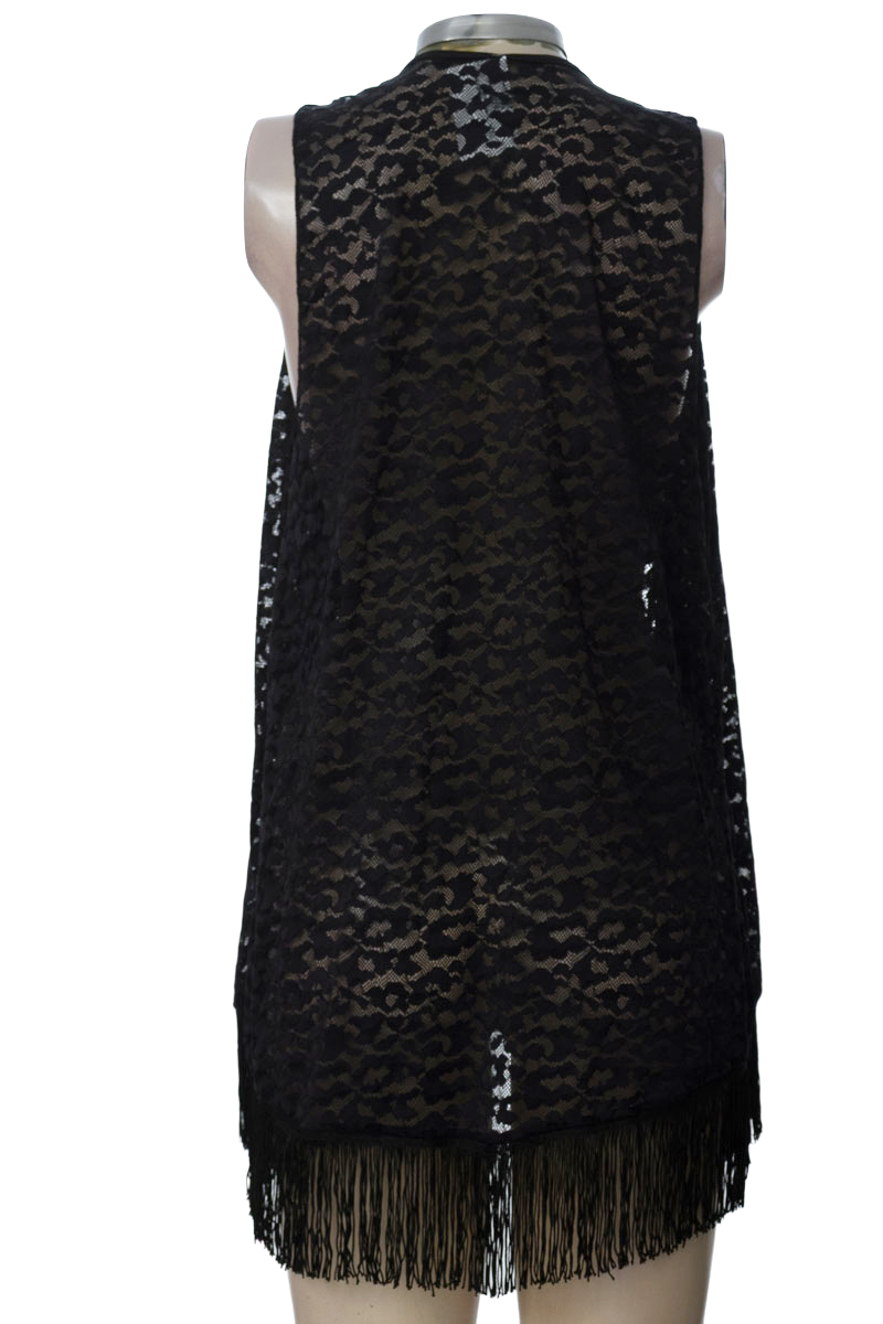 Ropa Deportiva / Salida de Baño color Negro - Closeando