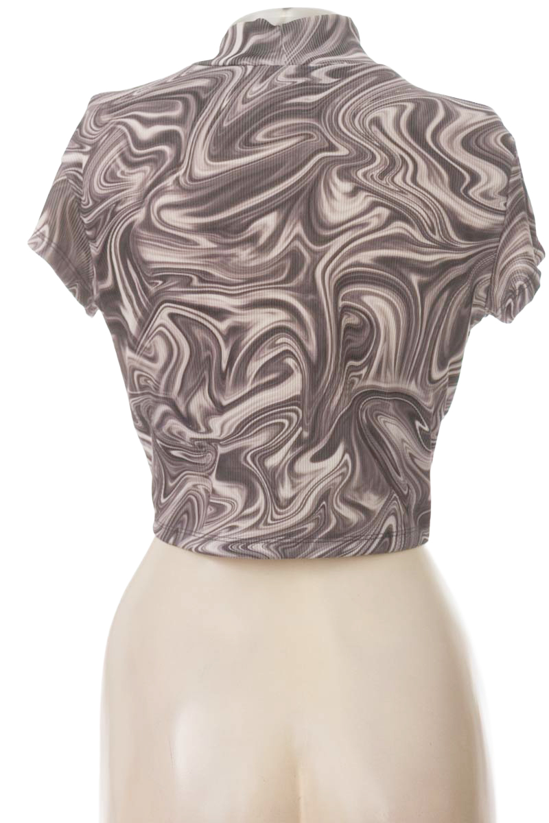 Top / Camiseta color Gris - Bershka