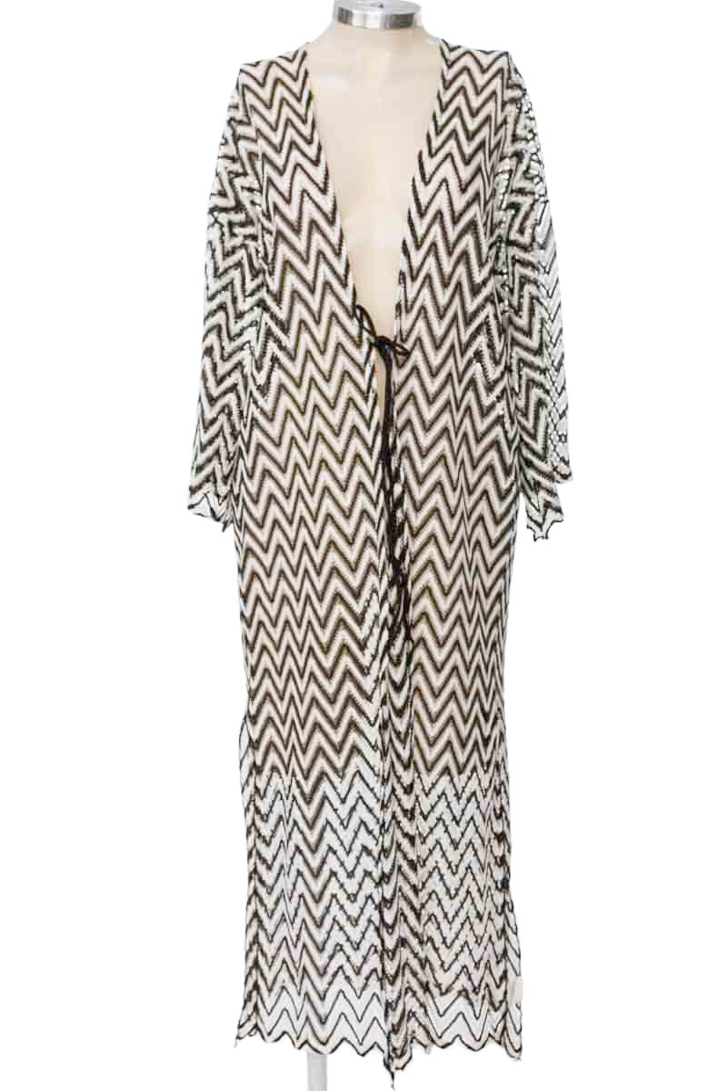 Ropa Deportiva / Salida de Baño color Blanco - Closeando