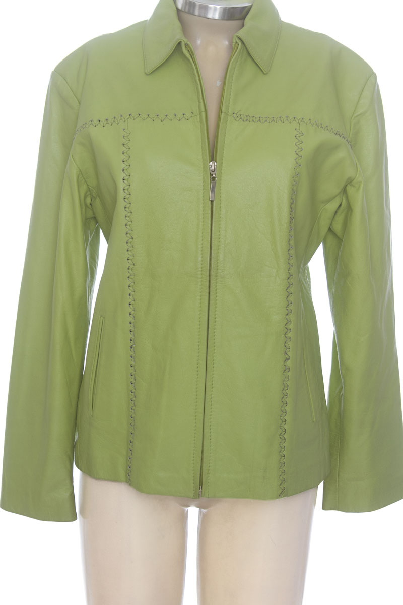 Chaqueta / Abrigo color Verde - Closeando