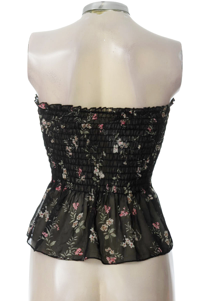 Top / Camiseta color Negro - Glamour