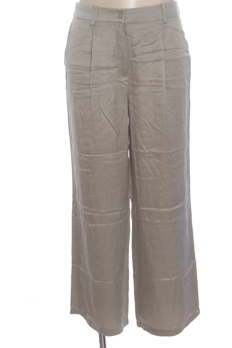 Pantalones color Verde - Punto Blanco