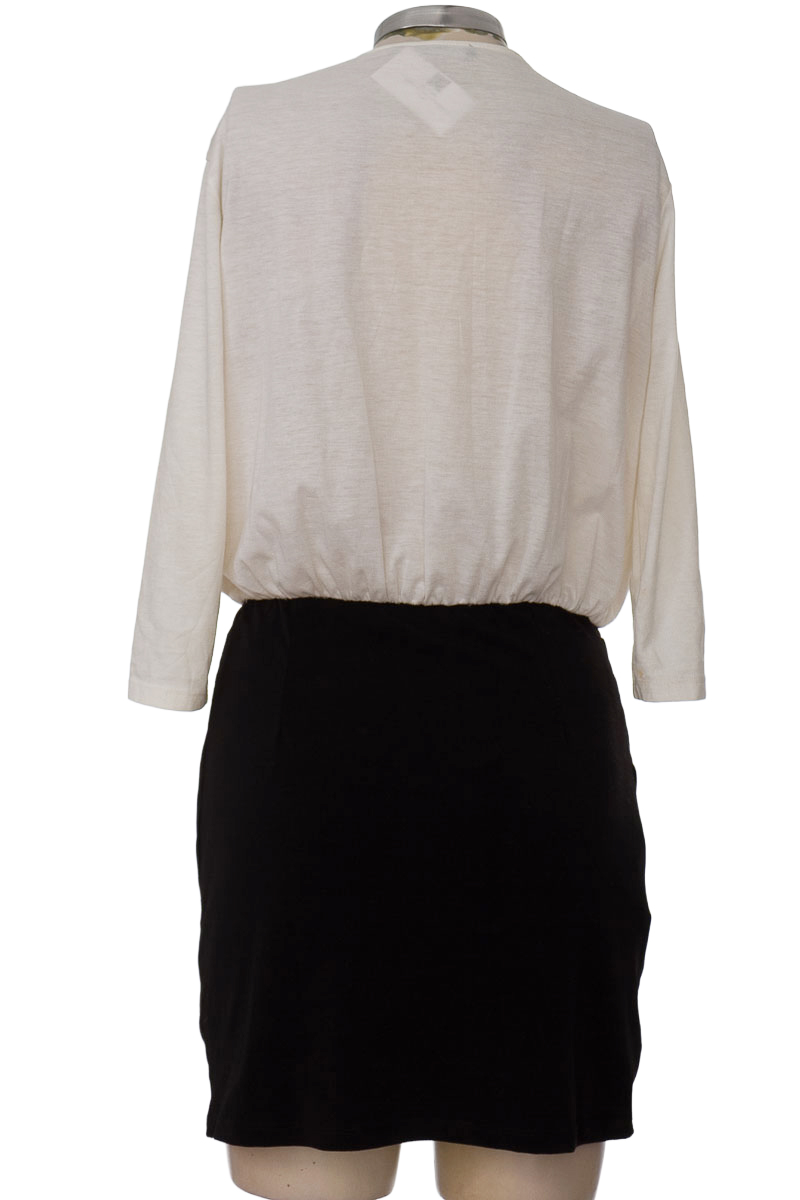 Vestido / Enterizo color Blanco - MNG