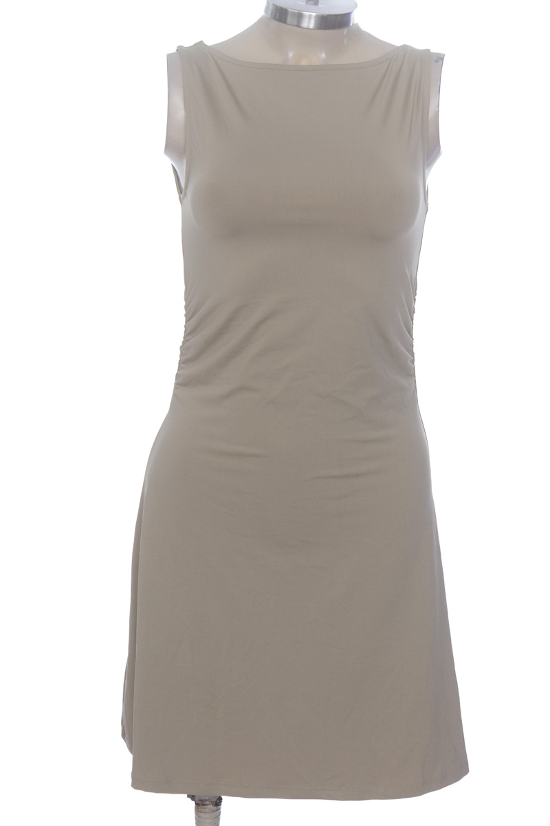 Vestido / Enterizo color Verde - Divided by H&M