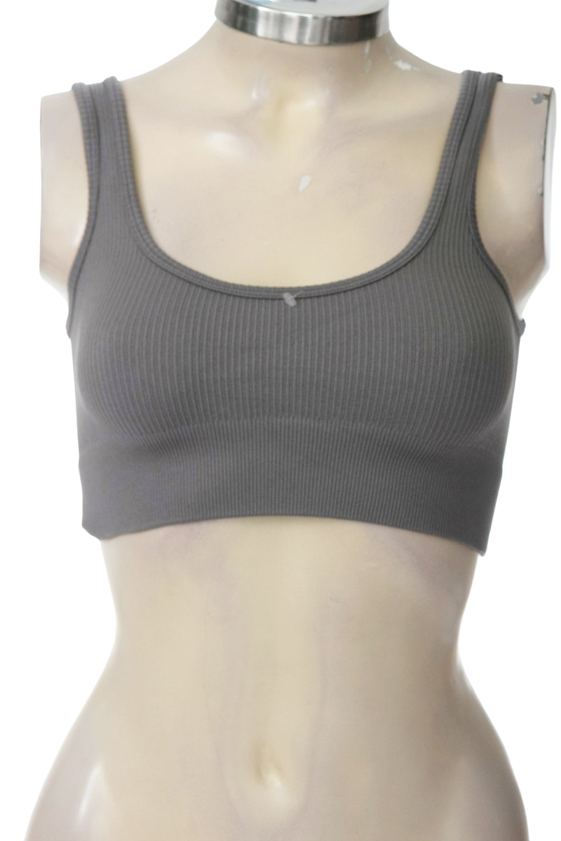 Ropa Deportiva / Salida de Baño color Gris - Closeando