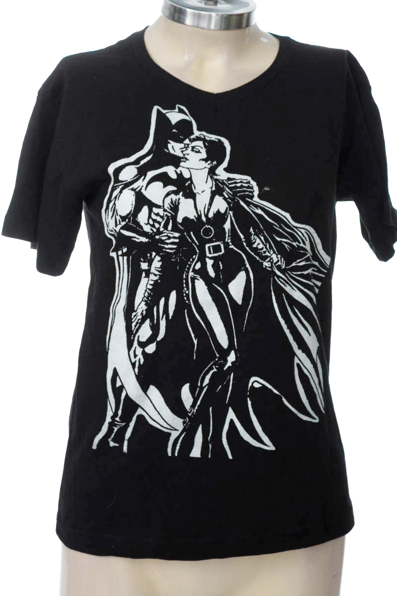 Top / Camiseta color Negro - Closeando