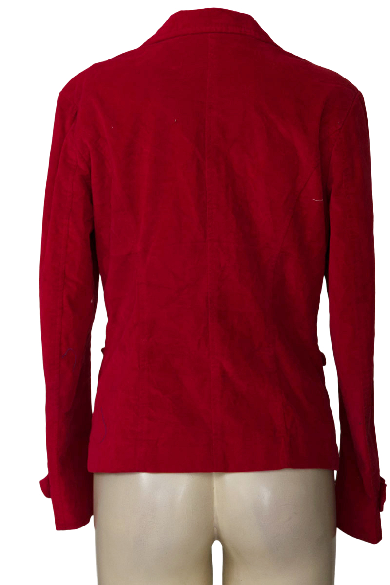 Chaqueta / Abrigo color Rojo - Closeando