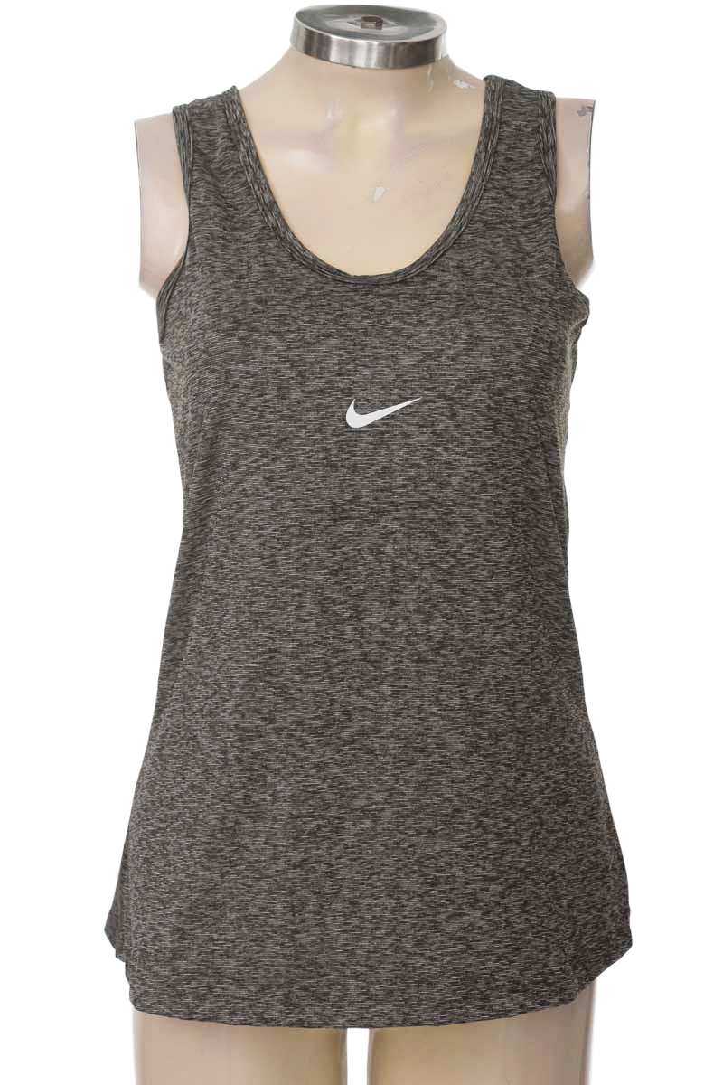 Ropa Deportiva / Salida de Baño color Gris - Closeando