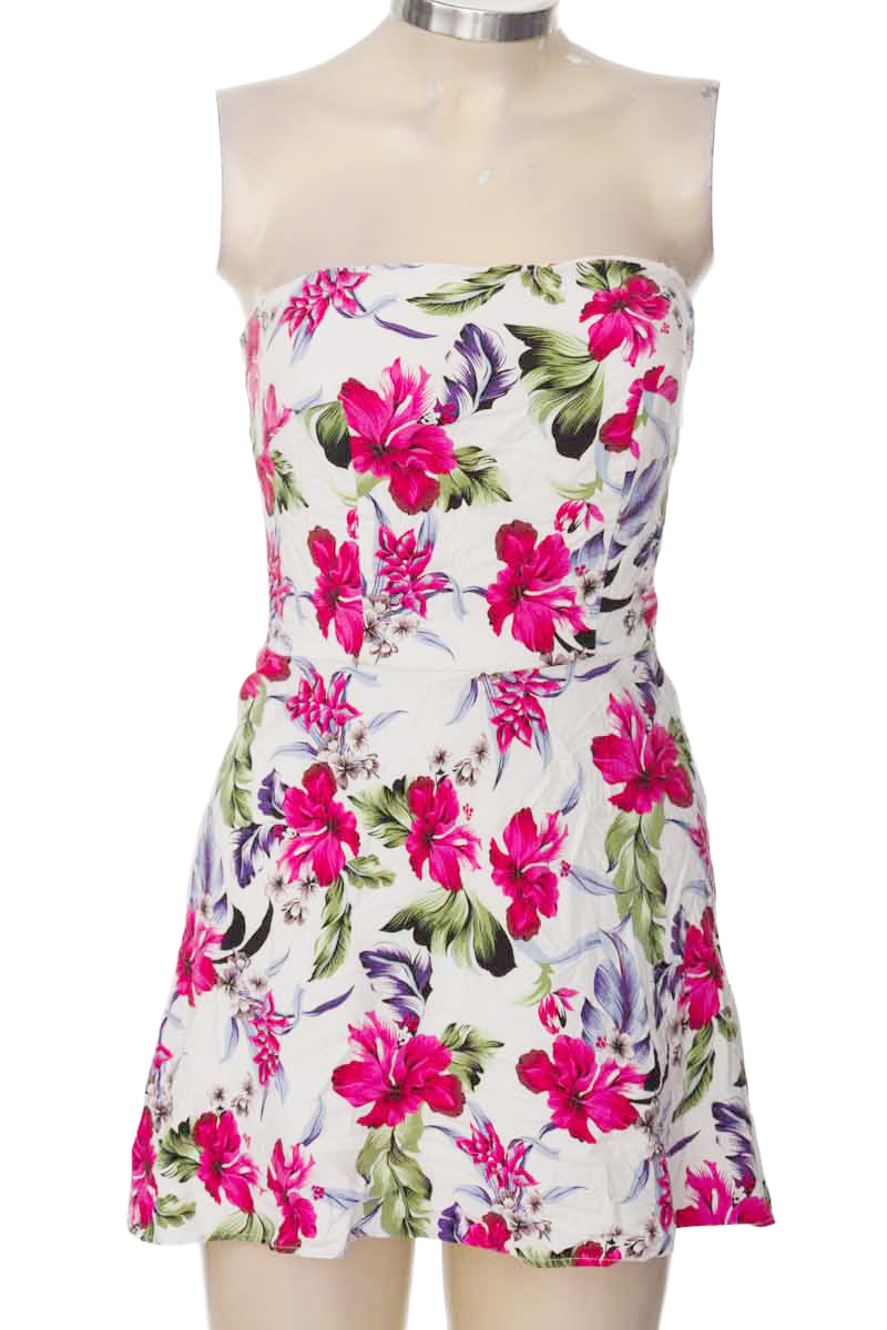 Vestido / Enterizo color Blanco - ELA