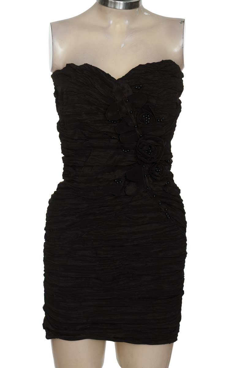 Vestido / Enterizo color Negro - Heilys