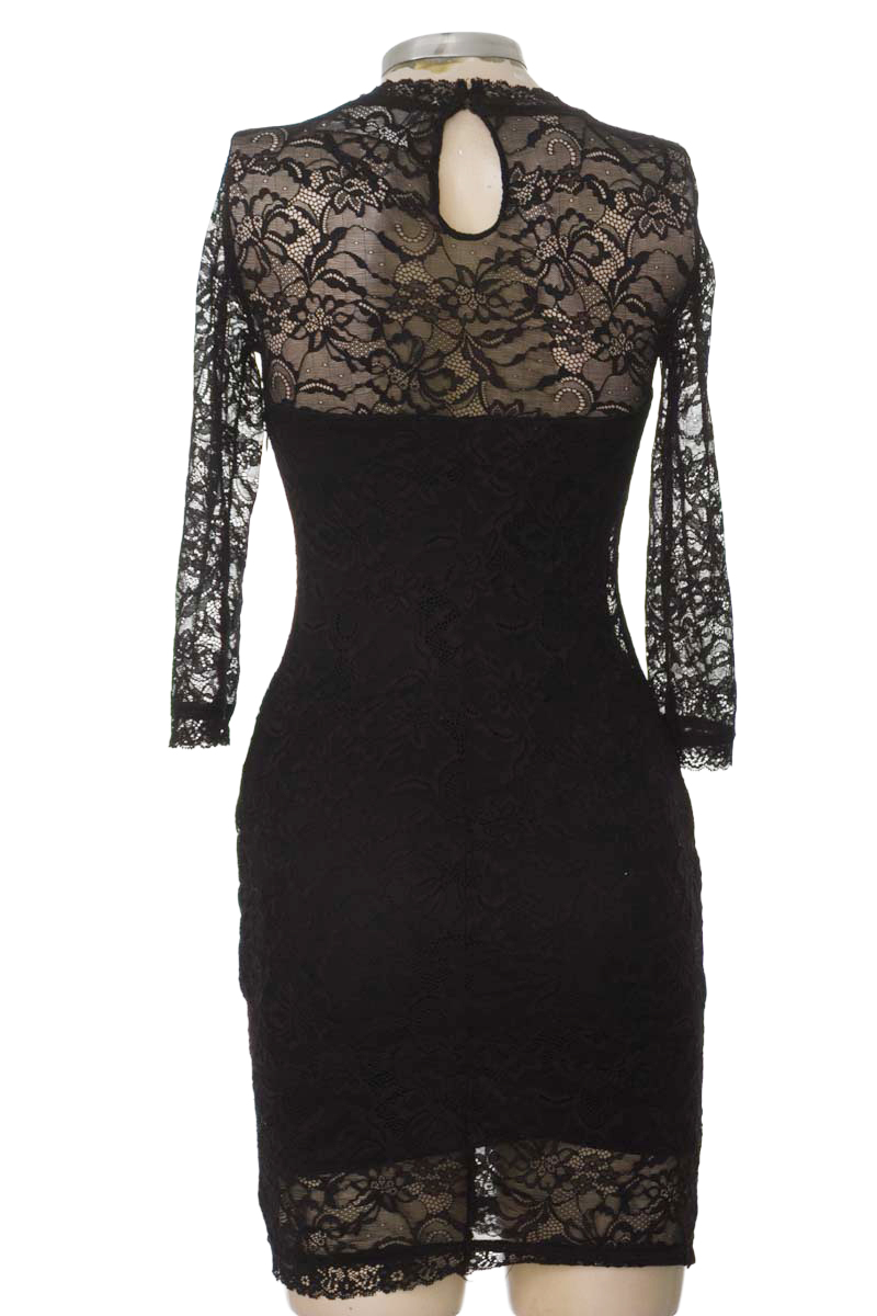 Vestido / Enterizo color Negro - Zara