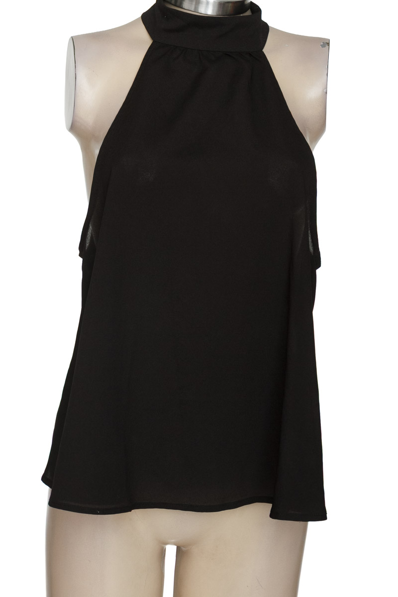 Blusa color Negro - Nasty Gal
