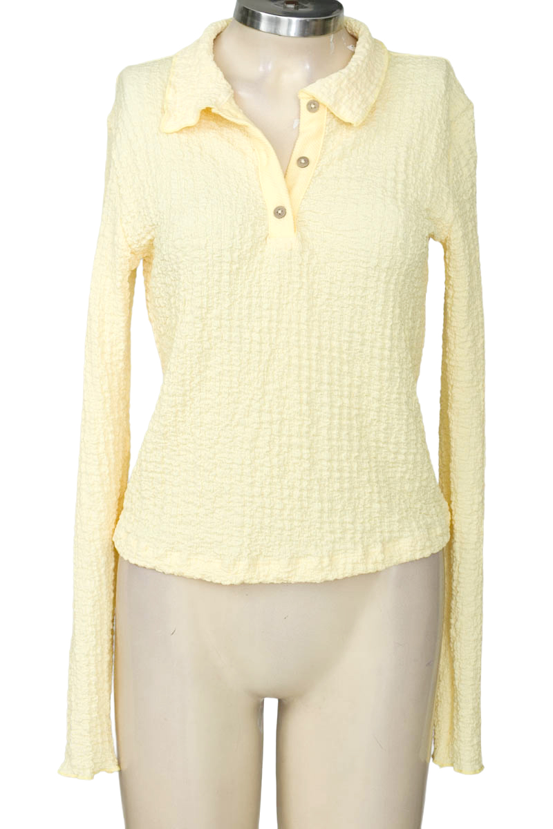 Sweater color Amarillo - Pacifika