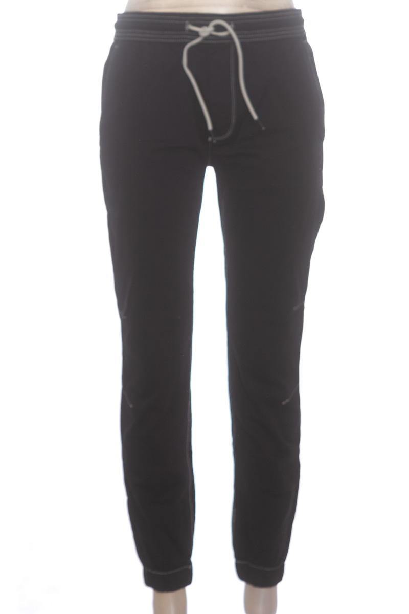 Pantalones color Negro - Zara