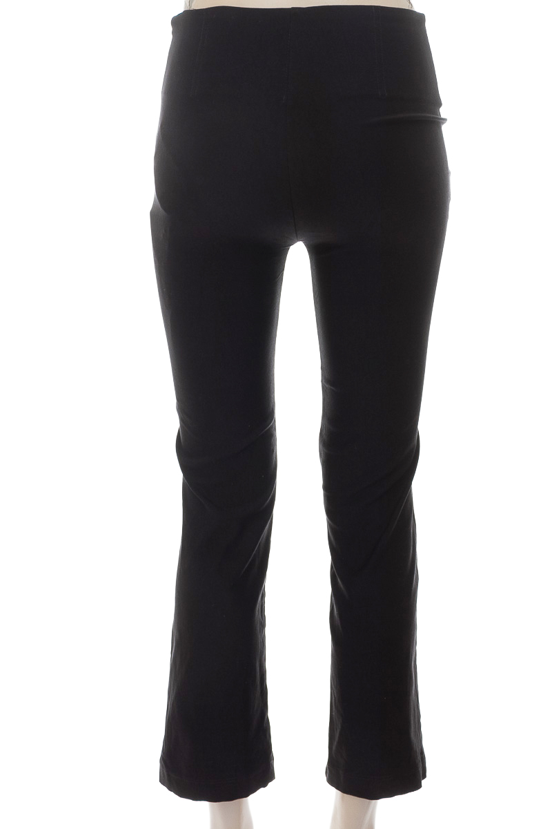 Pantalones color Negro - Leonisa