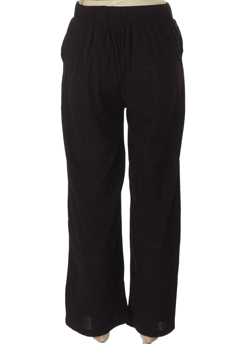 Pantalones color Negro - Moonica