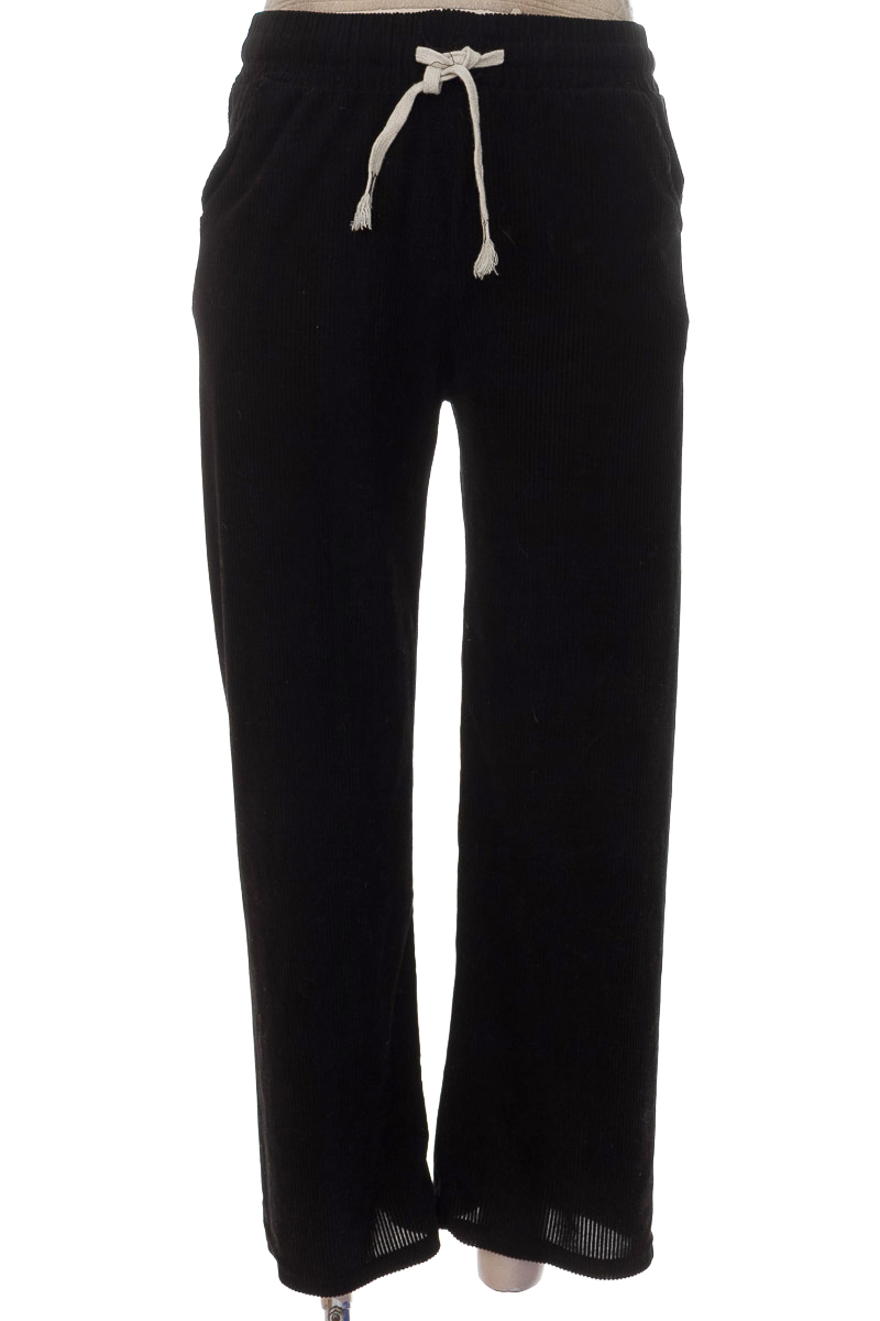 Pantalones color Negro - MP.