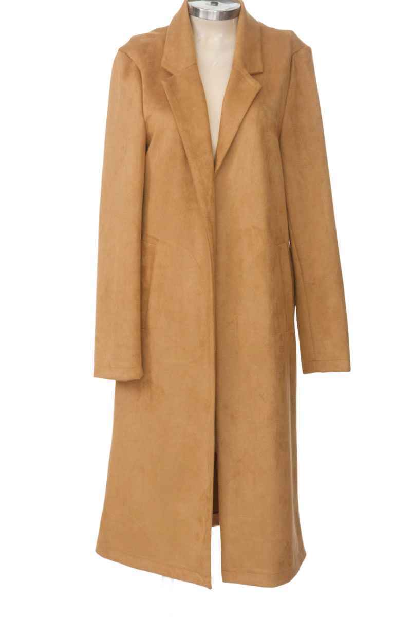 Chaqueta / Abrigo color Beige - Stradivarius