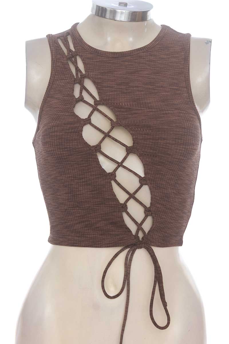 Top / Camiseta color Café - Divided by H&M
