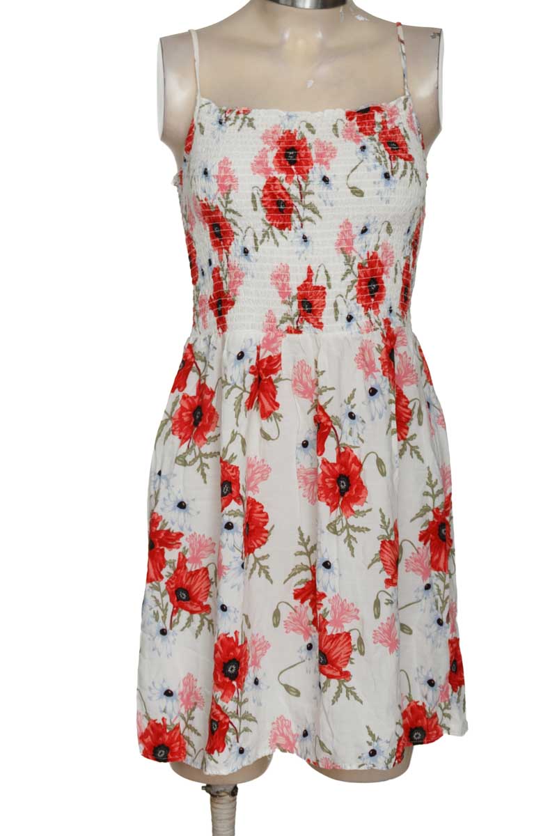 Vestido / Enterizo color Estampado - Divided