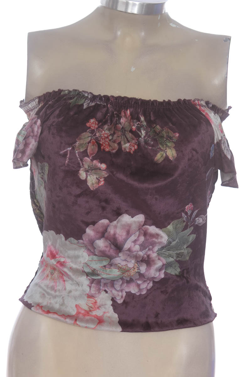 Top / Camiseta color Morado - Koaj