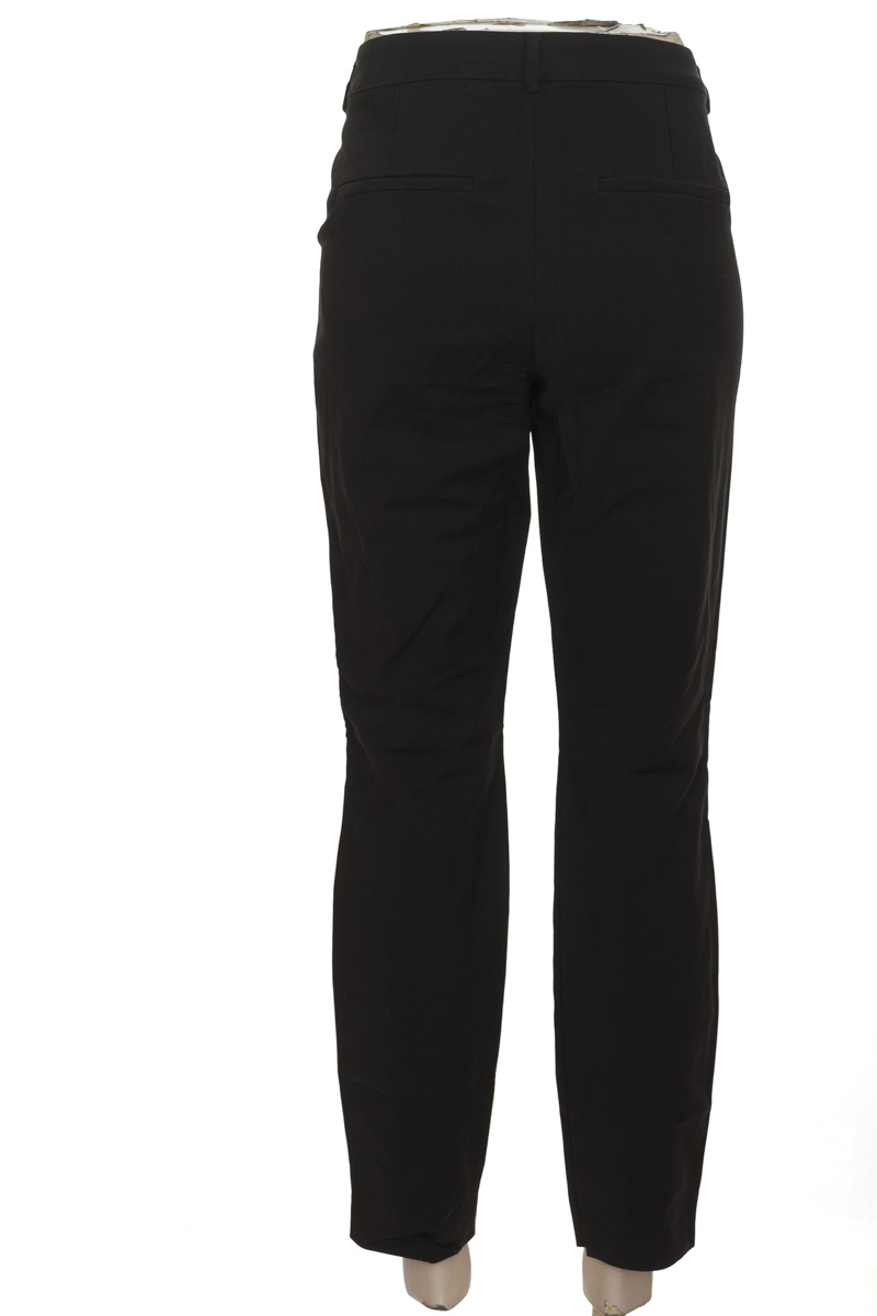 Pantalones color Negro - NAF NAF