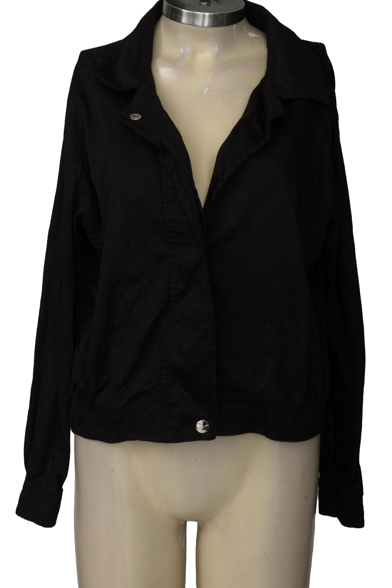 Chaqueta / Abrigo color Negro - Vikats