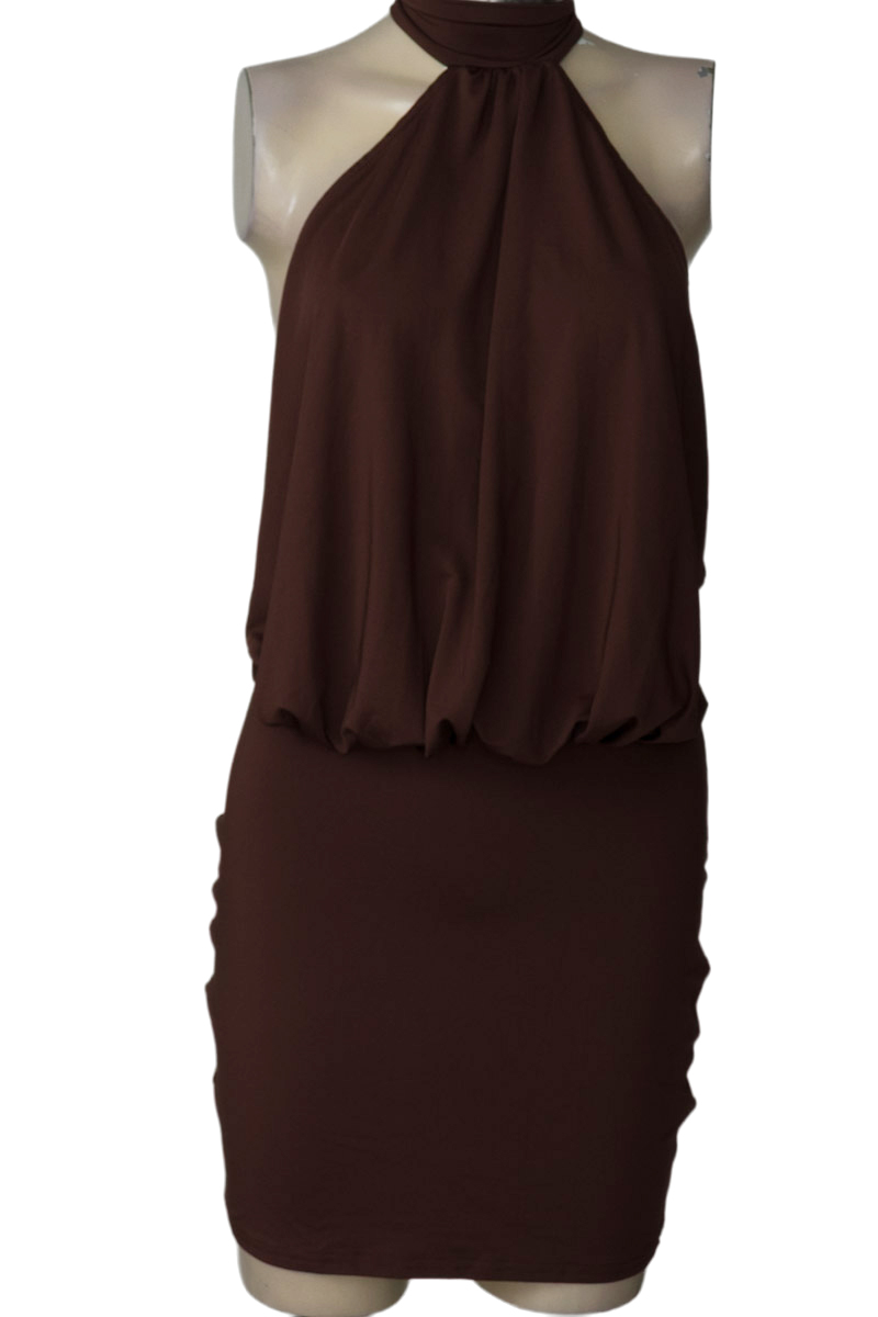 Vestido / Enterizo color Café - Closeando
