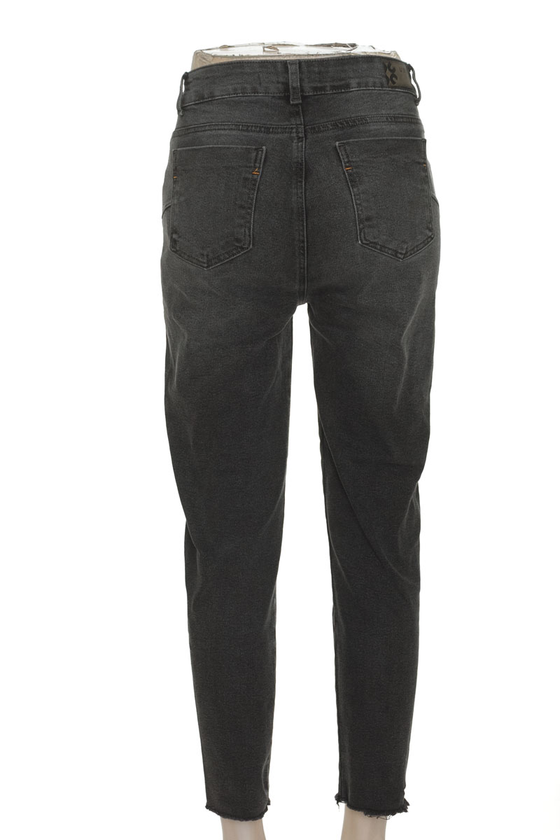 Pantalones color Gris - Urb
