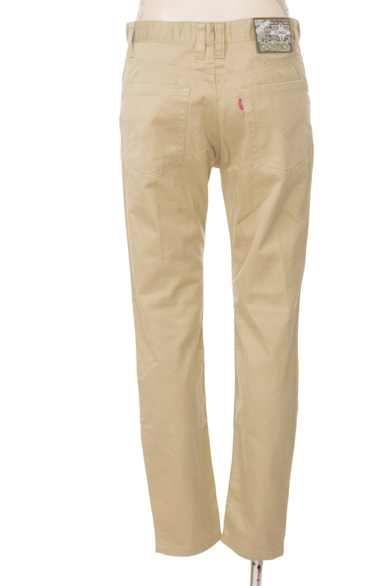 Pantalón color Beige - Closeando