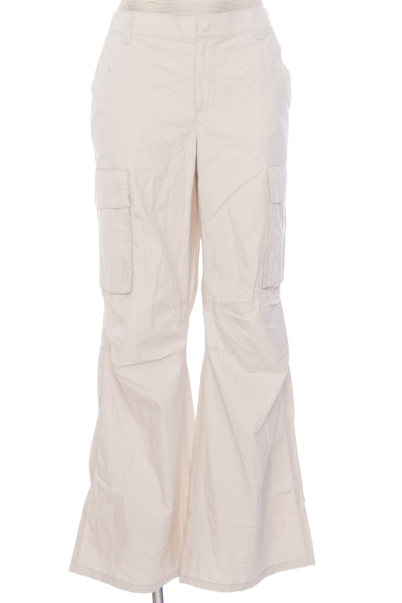 Pantalones color Beige - Divided by H&M