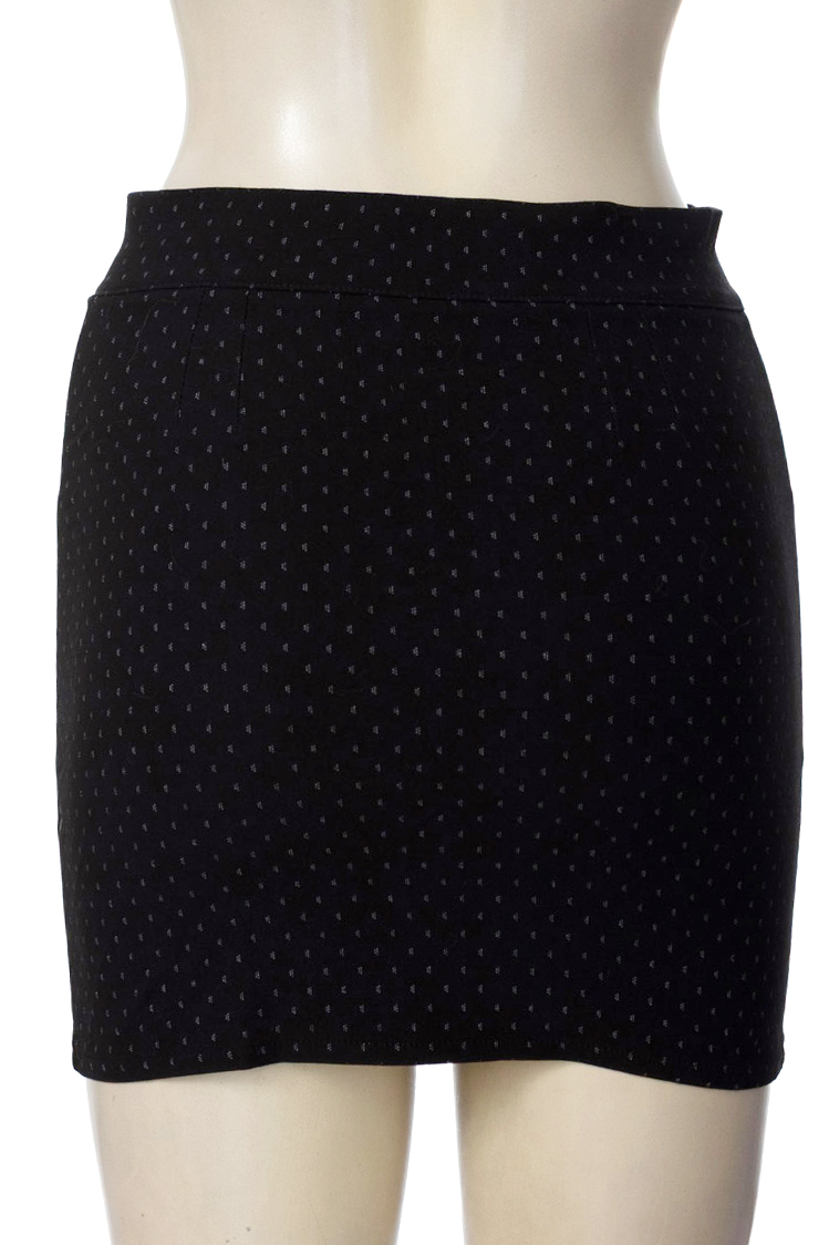 Falda color Negro - Closeando