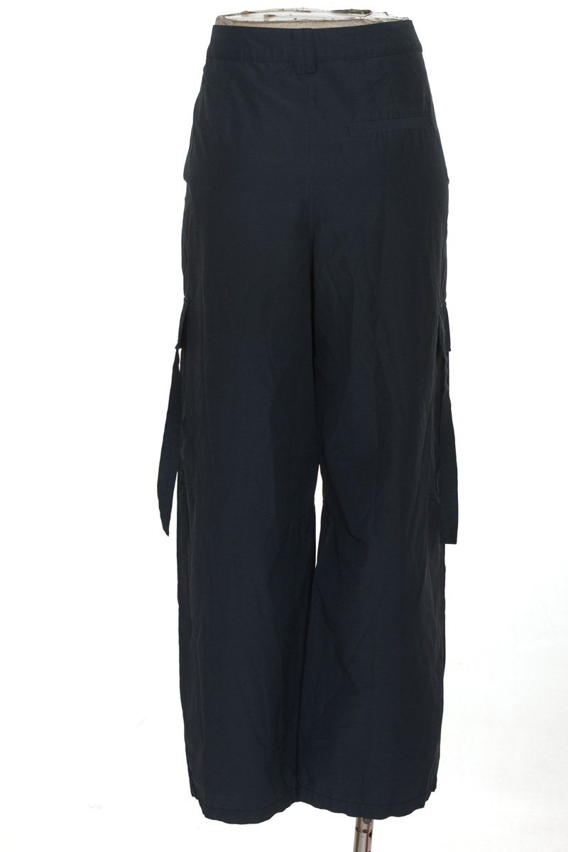 Pantalones color Azul - Bershka
