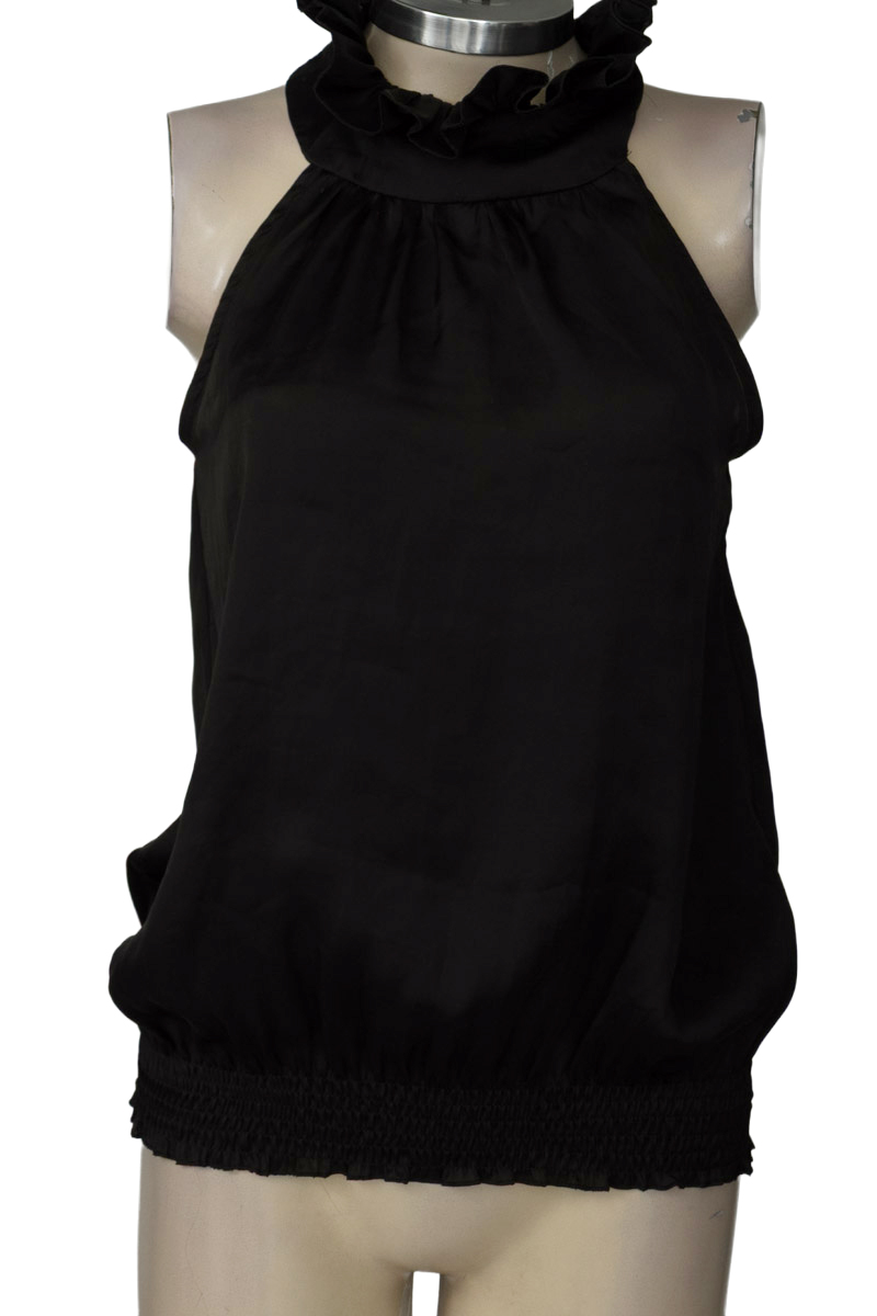 Blusa color Negro - Closeando