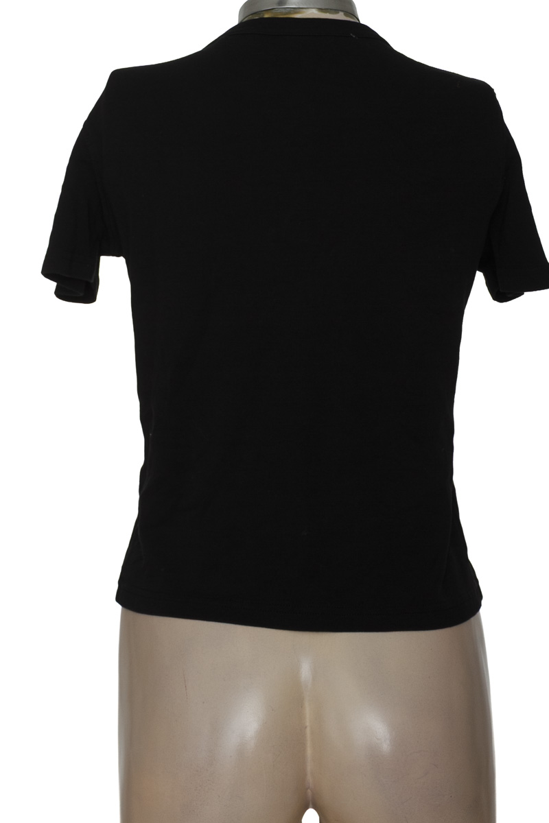 Top / Camiseta color Negro - MNG