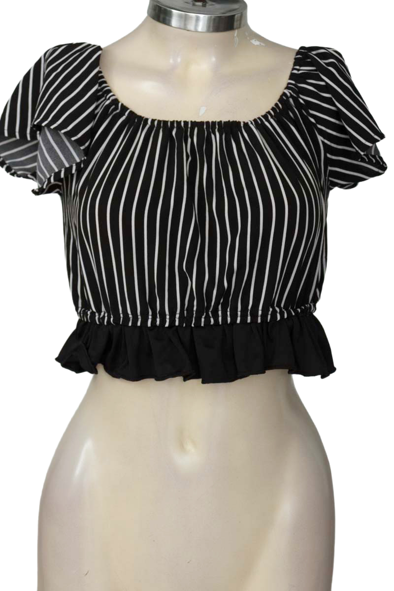 Top / Camiseta color Negro - Follow me 