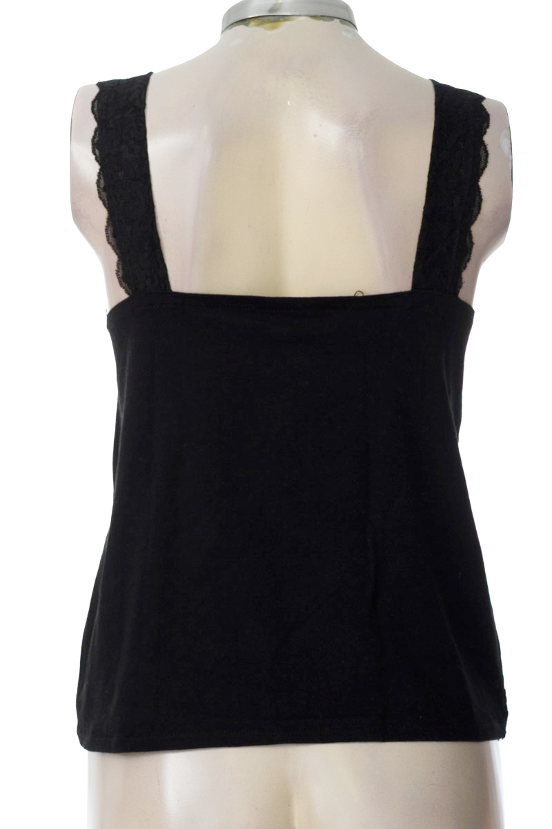 Top / Camiseta color Negro - Lugal