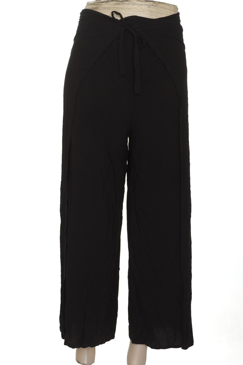 Pantalones color Negro - Closeando