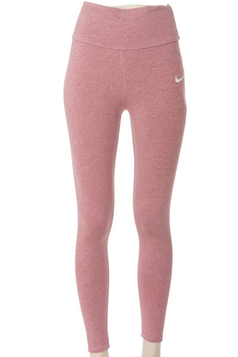 Ropa Deportiva / Salida de Baño color Rosado - Closeando