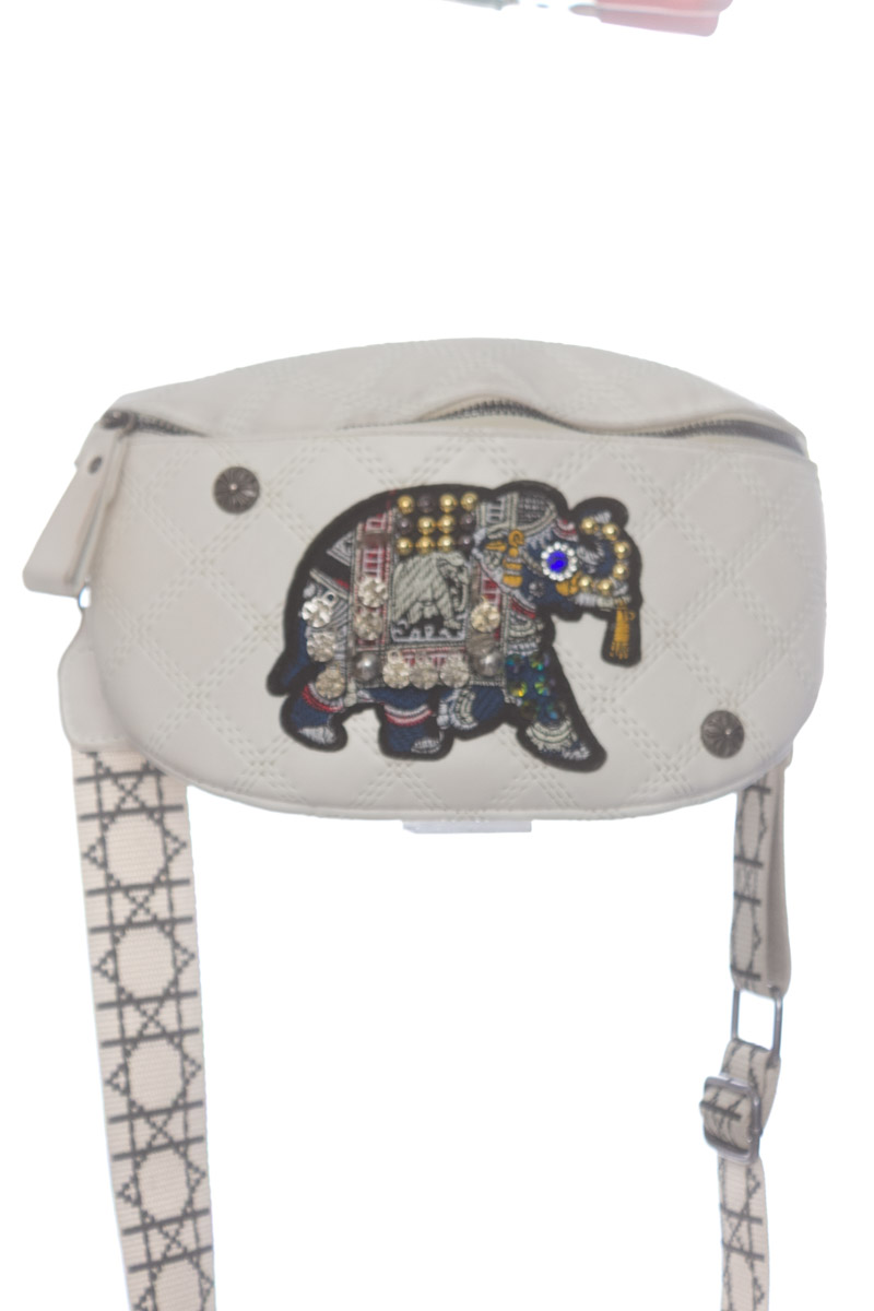 Cartera / Bolso / Monedero color Beige - Closeando
