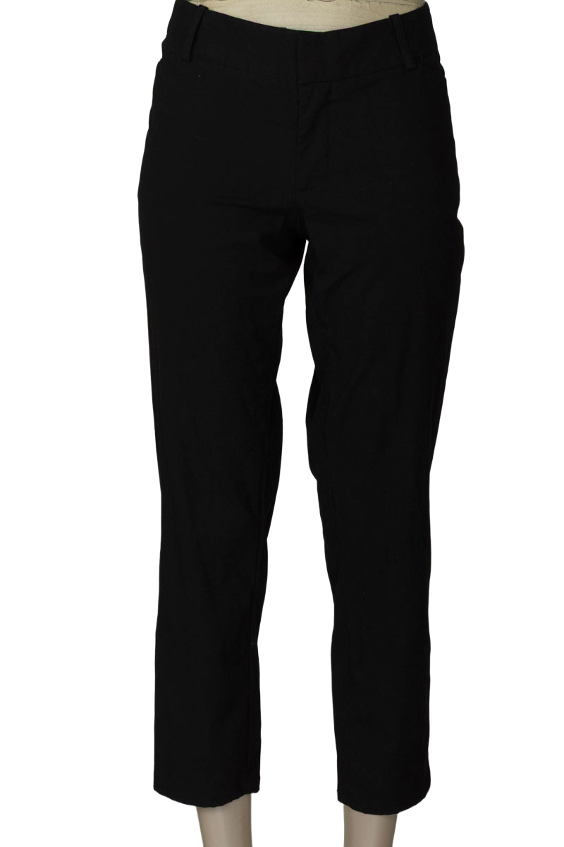 Pantalones color Negro - Mossimo