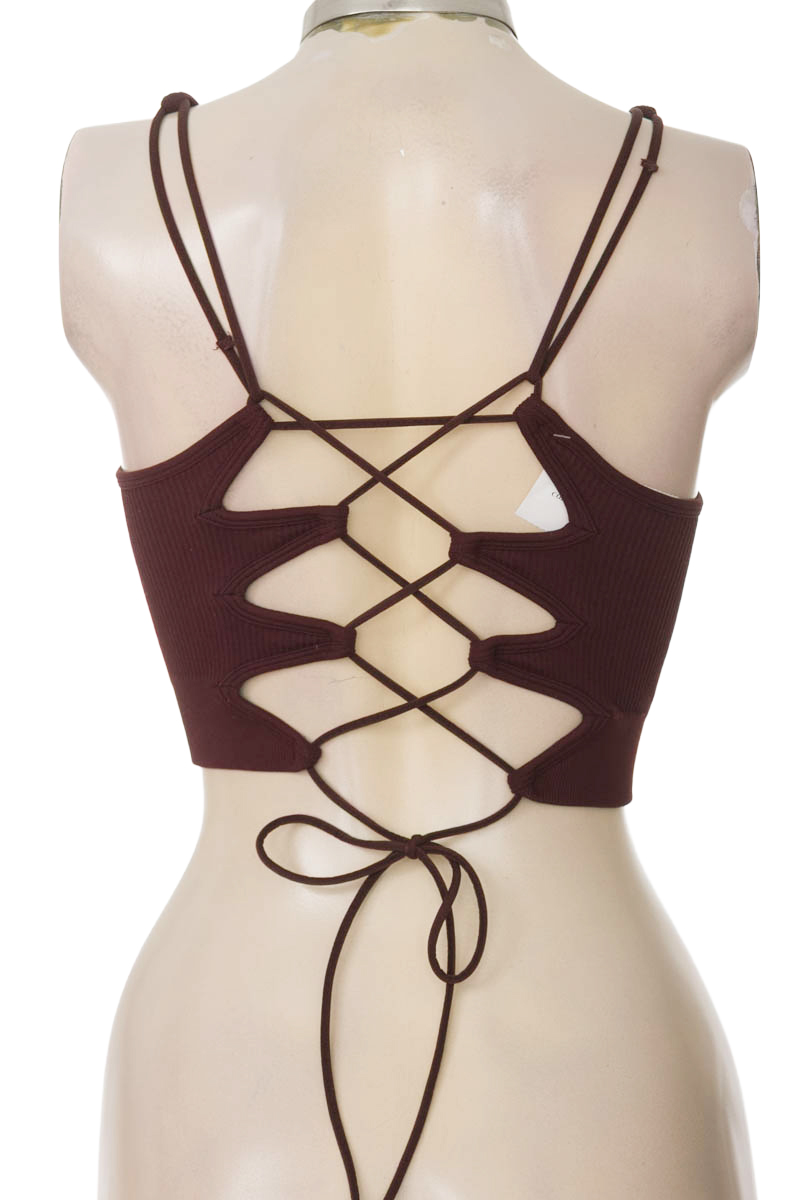 Ropa Deportiva / Salida de Baño color Café - Alo