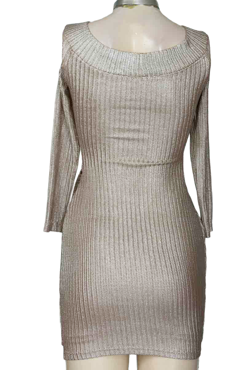 Vestido / Enterizo color Plateado - Luxxel