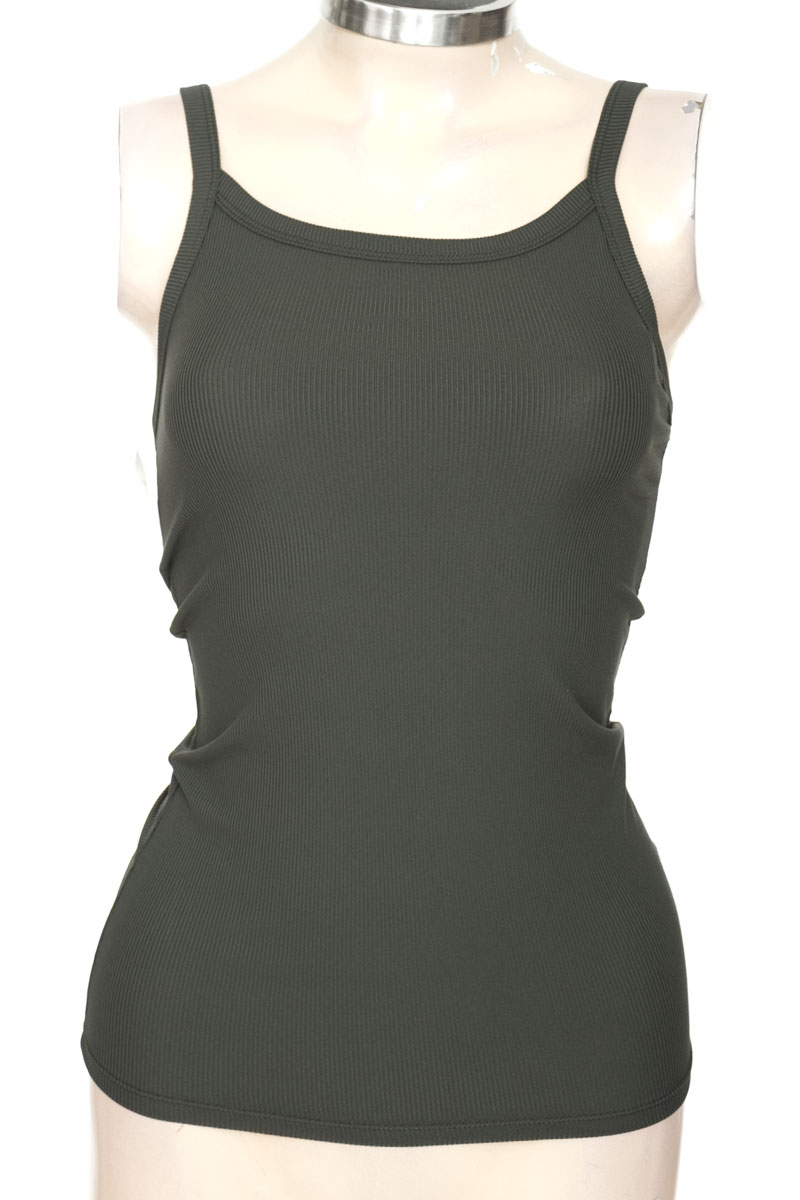 Top / Camiseta color Verde - No boundaries