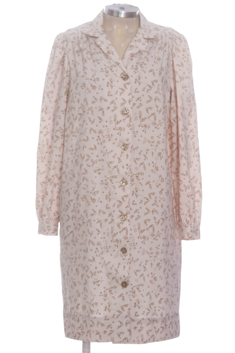 Vestido / Enterizo color Beige - Closeando