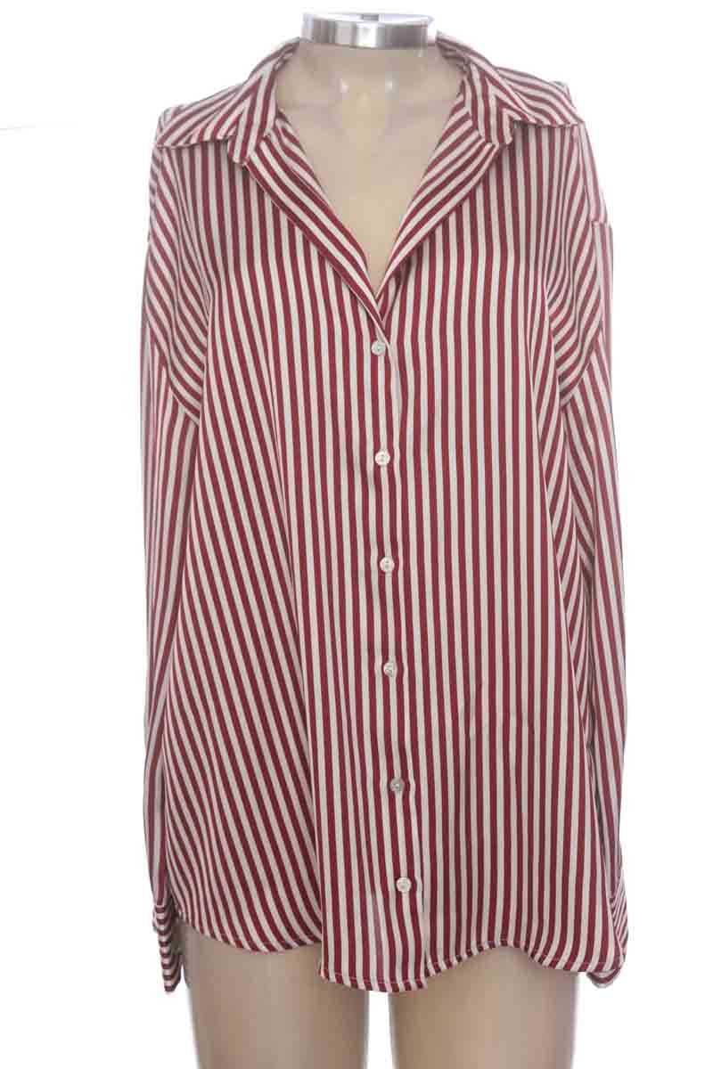 Blusa color Vinotinto - Stradivarius